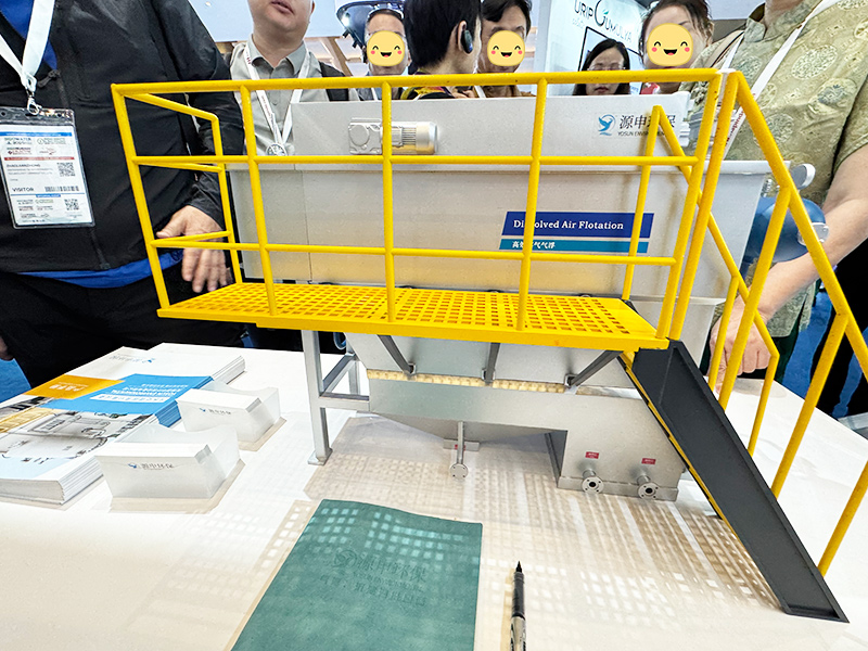 凯发一触即发(中国区)环保印尼水展气浮机沉淀池.jpg 凯发一触即发(中国区)环保印尼水展气浮机沉淀池.jpg